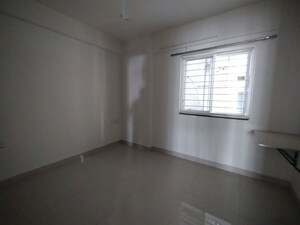 Room in 2 BHK Apartment at Aparna Sarovar Zenith, Nallagandla – for Rent