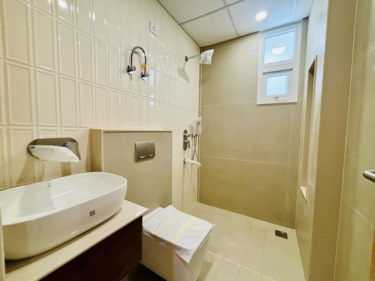 Bathroom, harmony-imperial-apartments 3 Bedroom 1800 Sq.Ft. Apartment In Kishanpura Zirakpur 10503065