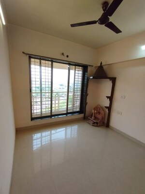 Room in 3 BHK Apartment at Paradise Sai Pearls, Kharghar – for Rent