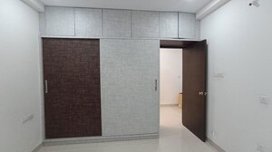 Room in 3 BHK Apartment at Honer Vivantis, Gopanpally – for Rent