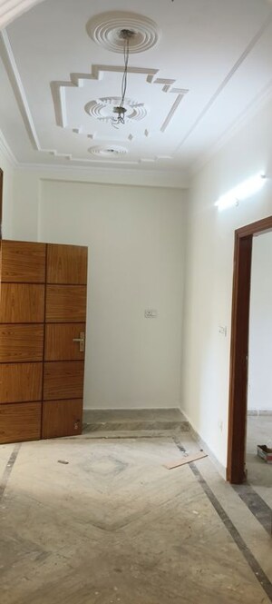 2 BHK Villa For Rent in RWA Apartments Sector 52, Sector 52