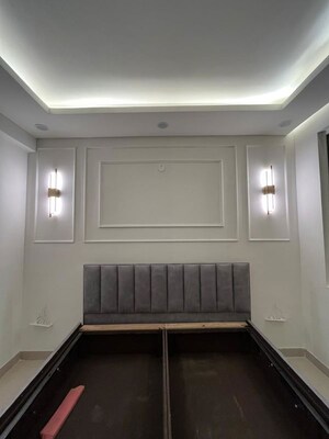 Bathroom in 3.5 BHK Apartment at Sare Crescent Parc, Sector 92 – for Sale