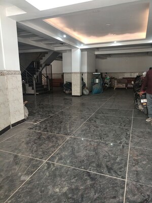 Parking in 3 BHK Apartment at Vipin Garden – for Sale