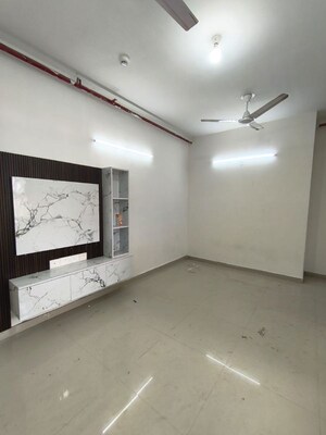 2 BHK Builder Floor For Rent in Sector 112