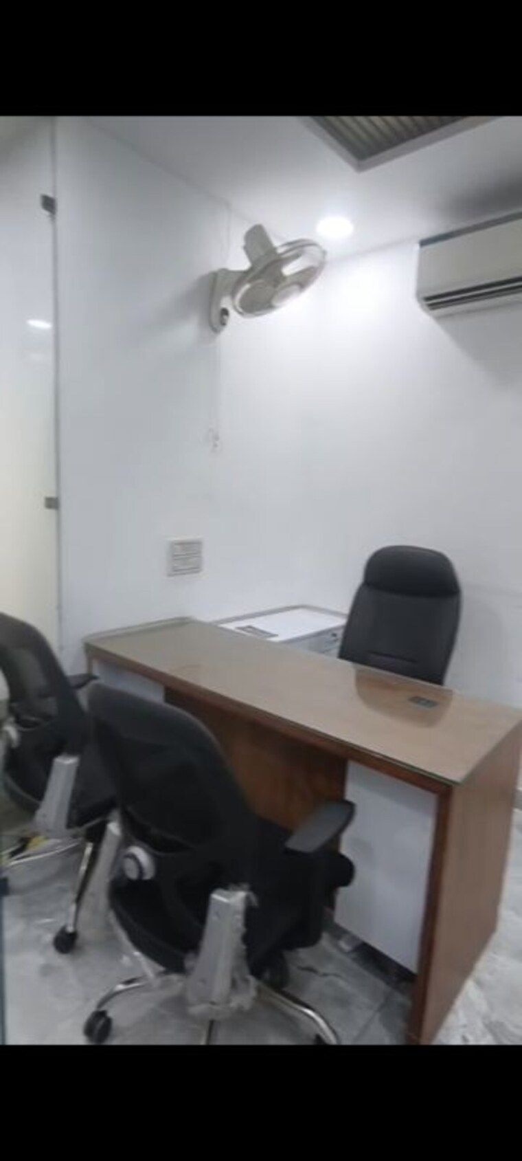 Team Area, netaji subhash place Commercial Office Space 650 Sq.Ft. In Netaji Subhash Place Delhi 10503141