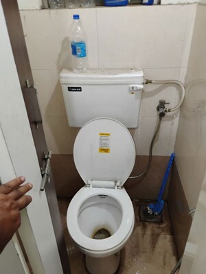 Bathroom in 1 BHK Apartment at Lokmanya Nagar – for Rent