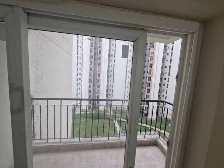 Balcony, amrapali-o2-valley 2 Bedroom 1115 Sq.Ft. Apartment In Tech Zone 4 Greater Noida Greater Noida 10503107