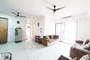 2 BHK Apartment For Sale in Zundal