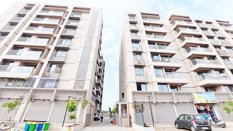 Exterior View, zundal 2 Bedroom 150 Sq.Yd. Apartment In Zundal Ahmedabad 10503172