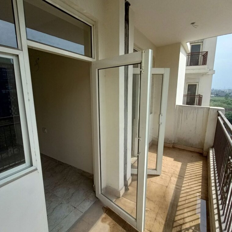 Kitchen, mr-heritage 3 Bedroom 1425 Sq.Ft. Apartment In Raj Nagar Extension Ghaziabad 10503195