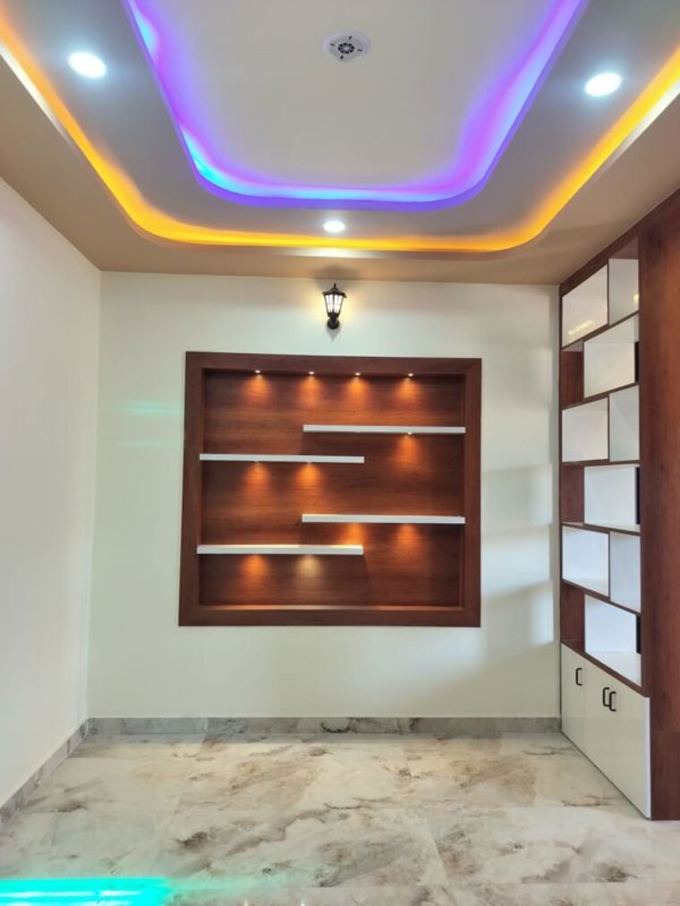 Room, indira nagar 3 Bedroom 900 Sq.Ft. Independent House In Indira Nagar Lucknow 10503153