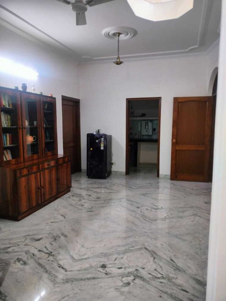 Living Room, green fields colony 2 Bedroom 2250 Sq.Ft. Independent House In Green Fields Colony Faridabad 10502028