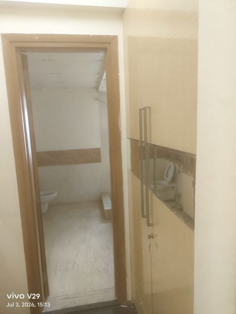 Bathroom, parsvnath-exotica 3 Bedroom 2810 Sq.Ft. Apartment In Sector 53 Gurgaon 10503184