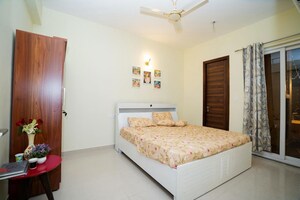 Bedroom in 5 BHK Villa at Shalimar Garden Bay Villa, Iim Road – for Sale
