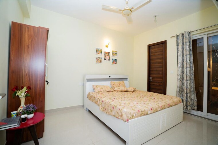 Bedroom, shalimar-garden-bay-villa 5 Bedroom 2300 Sq.Ft. Villa In Iim Road Lucknow 10503231