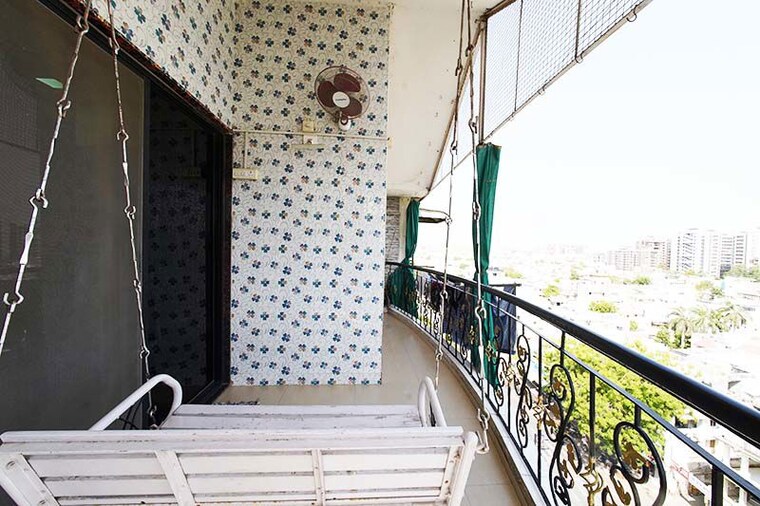 undefined, ghatlodia 3 Bedroom 168 Sq.Yd. Apartment In Ghatlodia Ahmedabad 10503235
