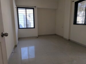 Room in 2 BHK Apartment at Varada Park Apartment Bavdhan, Bavdhan – for Sale