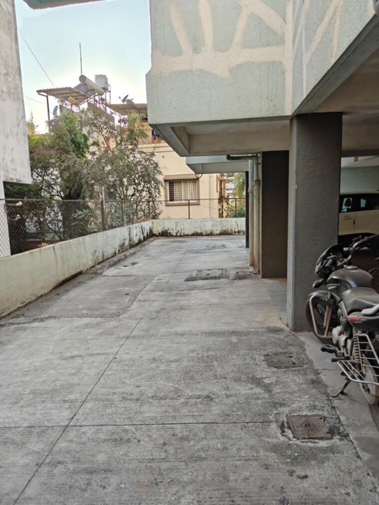  Parking, varada-park-apartment-bavdhan 2 Bedroom 900 Sq.Ft. Apartment In Bavdhan Pune 10503249