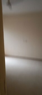 1 BHK + Basement 615 Sq.Ft. Apartment in Maxblis White House