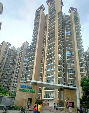 2 BHK Apartment For Sale in Gaur City 1
