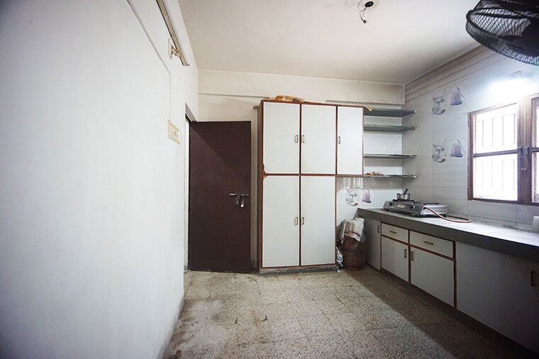 Kitchen, bodakdev 2 Bedroom 95 Sq.Yd. Apartment In Bodakdev Ahmedabad 10503278