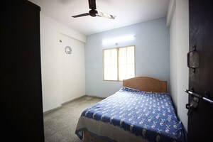 Bedroom in 2 BHK Apartment at Bodakdev – for Sale