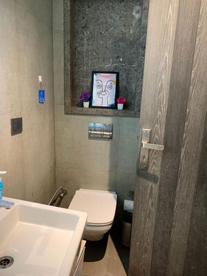 Bathroom in 6+ BHK Villa at Arun Vihar – for Rent