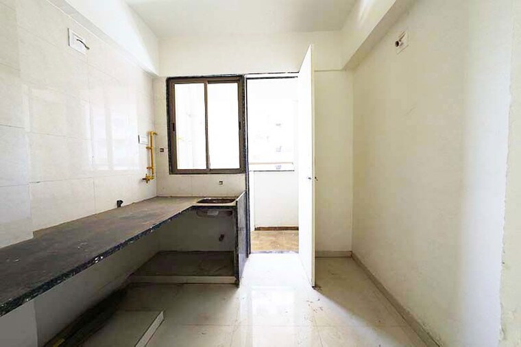 Kitchen, new ranip 2 Bedroom 122 Sq.Yd. Apartment In New Ranip Ahmedabad 10503323
