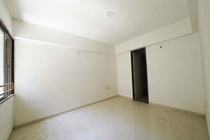 Room in 2 BHK Apartment at New Ranip – for Sale