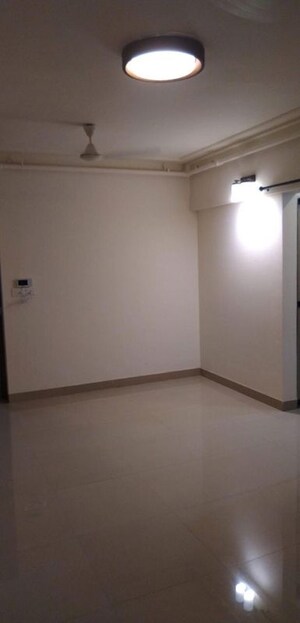 Room in 1 BHK Apartment at Godrej Prime, Chembur – for Rent