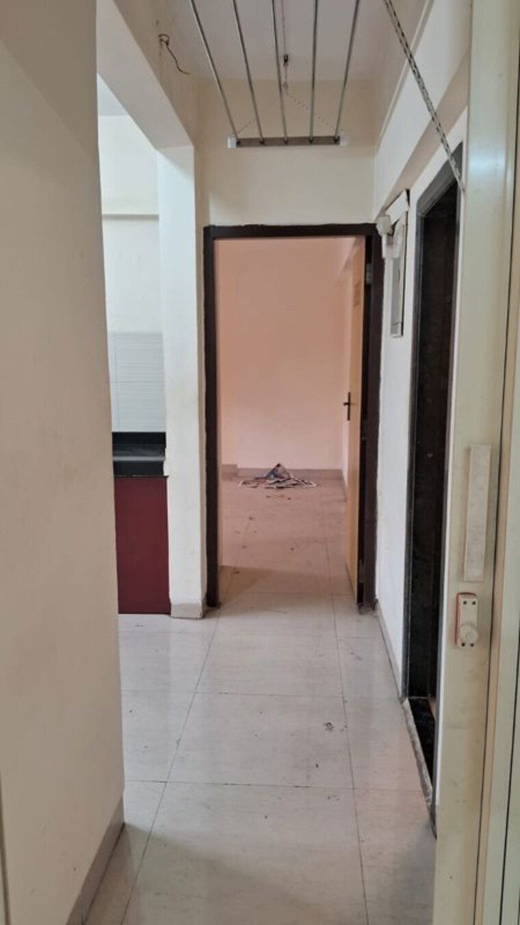 Room, bhoj-bhavan 1.5 Bedroom 500 Sq.Ft. Apartment In Chembur Mumbai 10503396