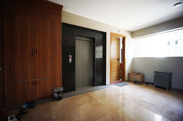 Room, science city 3 Bedroom 200 Sq.Yd. Apartment In Science City Ahmedabad 10503400