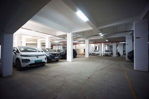 Parking in 3 BHK Apartment at Science City – for Sale