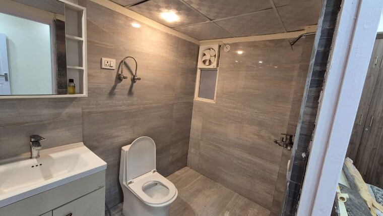 Bathroom, nimbus-express-park-view-ii 2 Bedroom 1250 Sq.Ft. Apartment In Chi V Greater Noida Greater Noida 10503422