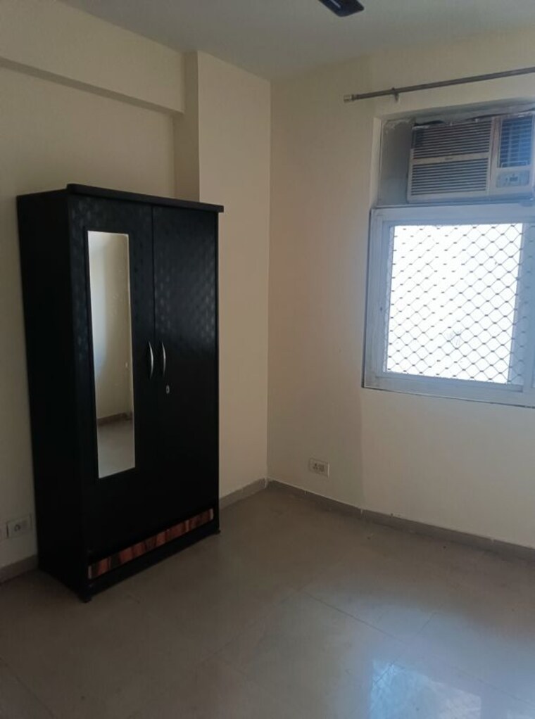 Room, mahagun-my-woods 3 Bedroom 1545 Sq.Ft. Apartment In Sector 16c Greater Noida Greater Noida 10503418