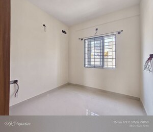 Room in 1 BHK Builder Floor at Hsr Layout – for Rent
