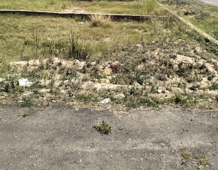 undefined, partapur  142 Sq.Yd. Plot In Partapur Meerut 10503557