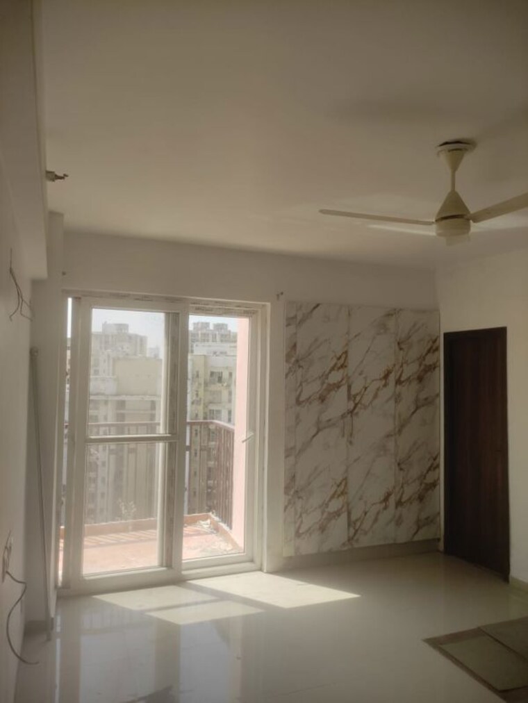 Room, logix-blossom-county 5 Bedroom 3000 Sq.Ft. Apartment In Sector 137 Noida 10502861