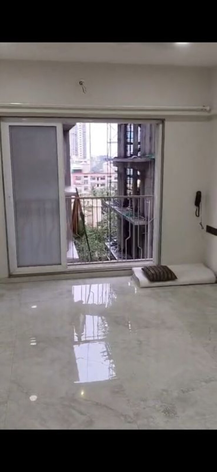 Living Room, malad west 3 Bedroom 900 Sq.Ft. Apartment In Malad West Mumbai 10503581