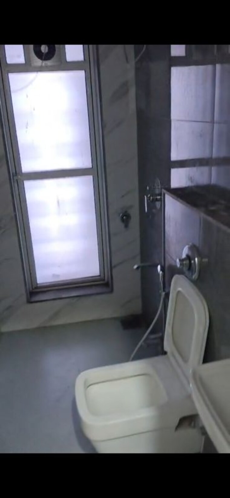 Bathroom, malad west 3 Bedroom 900 Sq.Ft. Apartment In Malad West Mumbai 10503581