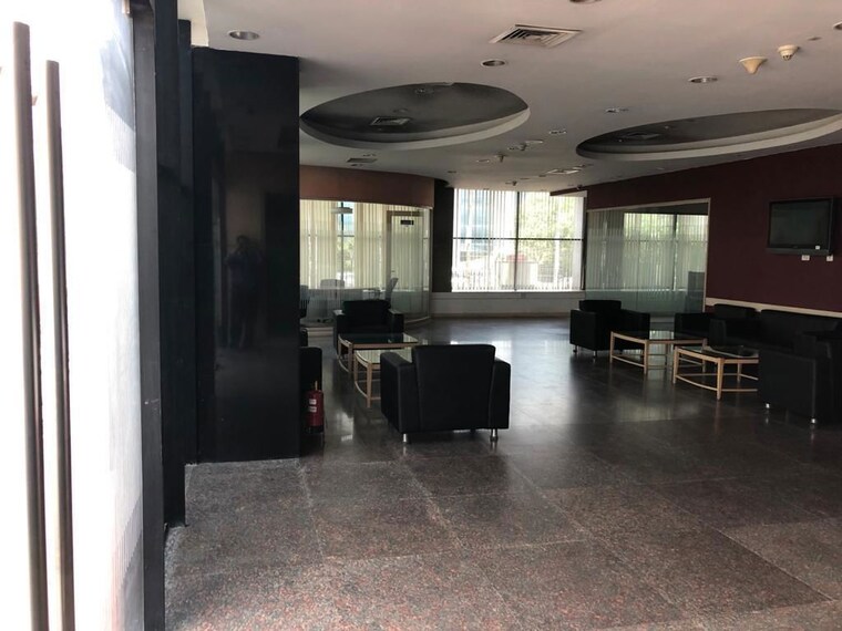  Parking, sector 82 Commercial Warehouse 5500 Sq.Ft. In Sector 82 Noida 10503596