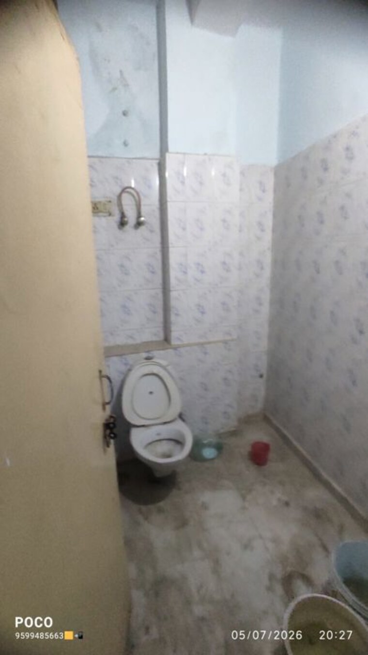 Bathroom, mehrauli 1 Bedroom 500 Sq.Ft. Builder Floor In Mehrauli Delhi 10503623