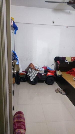 Bedroom in 1 BHK Apartment at Arihant Venkateshwara Green City, Hadapsar – for Rent