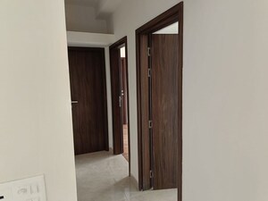 Room in 1 BHK Apartment at Arihant Venkateshwara Green City, Hadapsar – for Rent