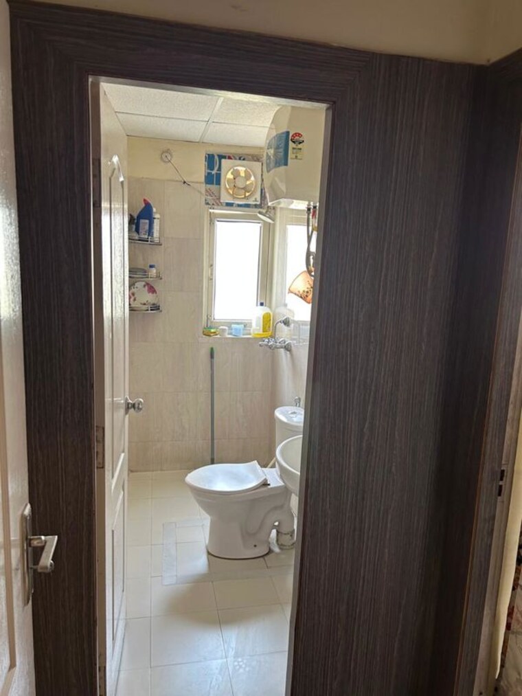 Bathroom, ansal-api-celebrity-gardens 2 Bedroom 1320 Sq.Ft. Apartment In Sushant Golf City Lucknow 10503626