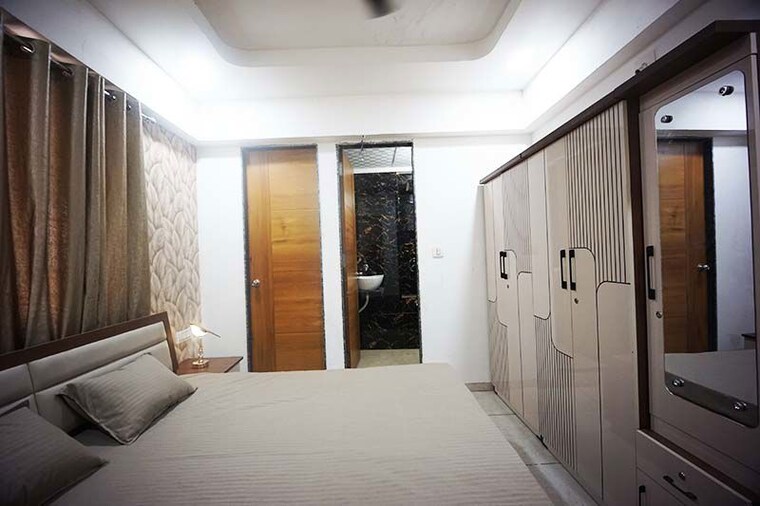 Room, hanspura 2 Bedroom 136 Sq.Yd. Apartment In Hanspura Ahmedabad 10503654