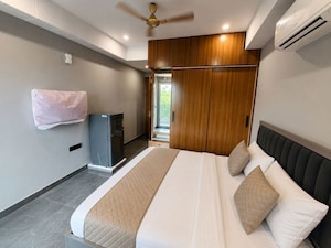 Living Room in Studio Builder Floor at Sector 44 – for Rent