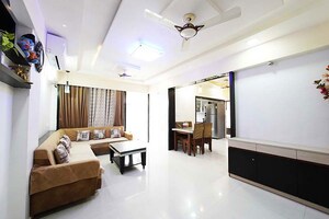 2 BHK Penthouse For Sale in Sola