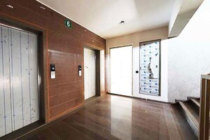 Room in 4 BHK Apartment at Gota – for Sale