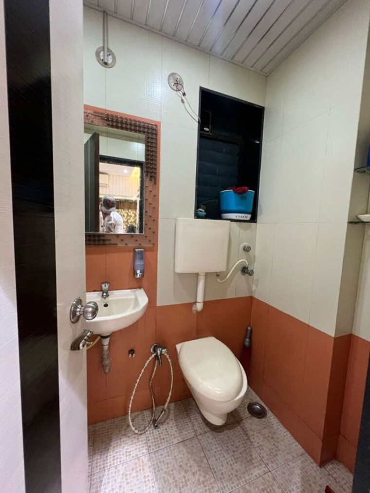 Bathroom, chaurang-chs 2 Bedroom 1240 Sq.Ft. Apartment In Sanpada Navi Mumbai 10503677